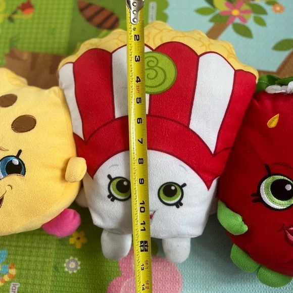 Shopkins Large Shopkins Pillow - Picture 3 of 4